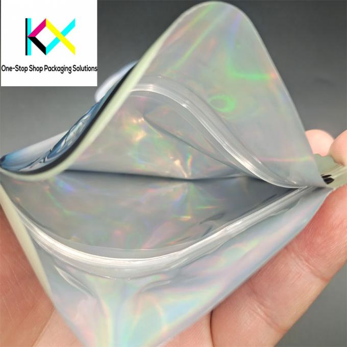 Les sacs d'emballage de collations avec sacs en plastique métallique holographique en forme personnalisée adoptent les UV spot pour les emballages gommés. 4